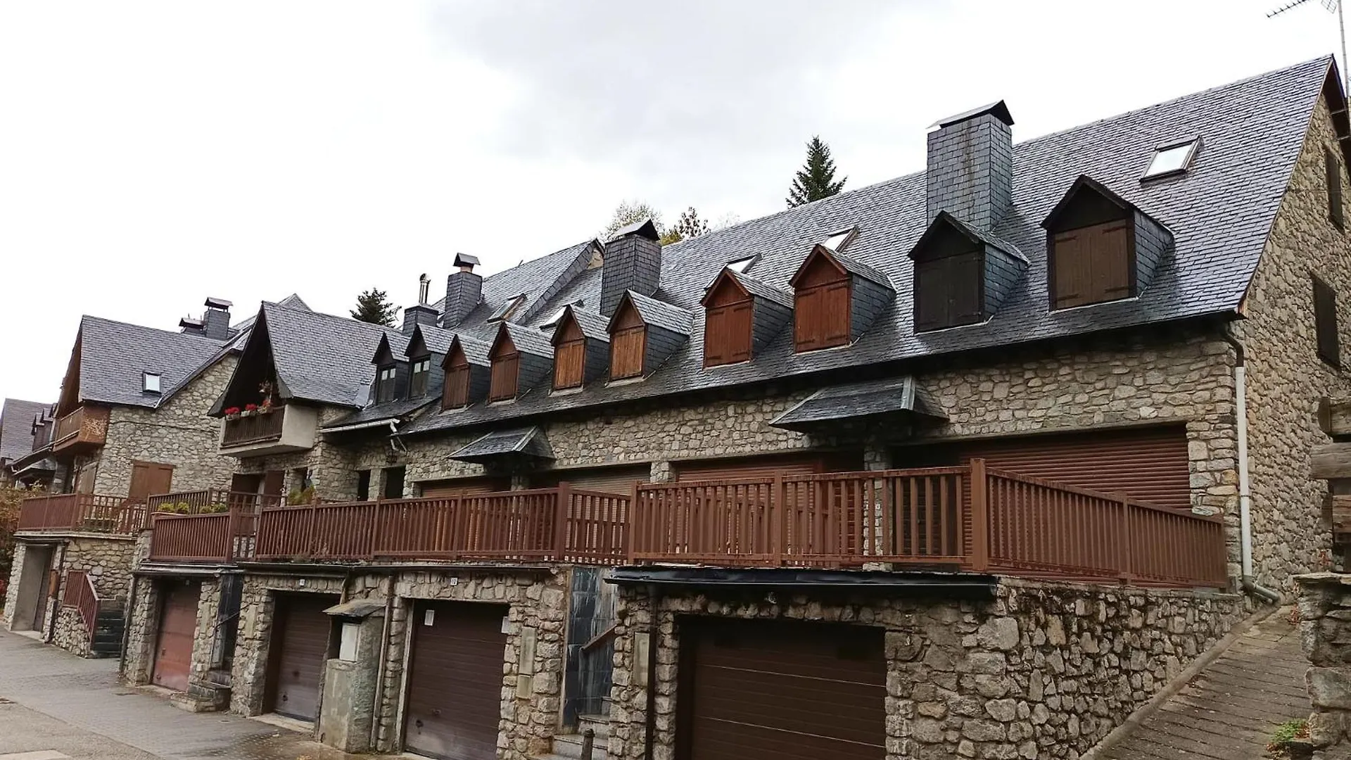 Arties III Villa